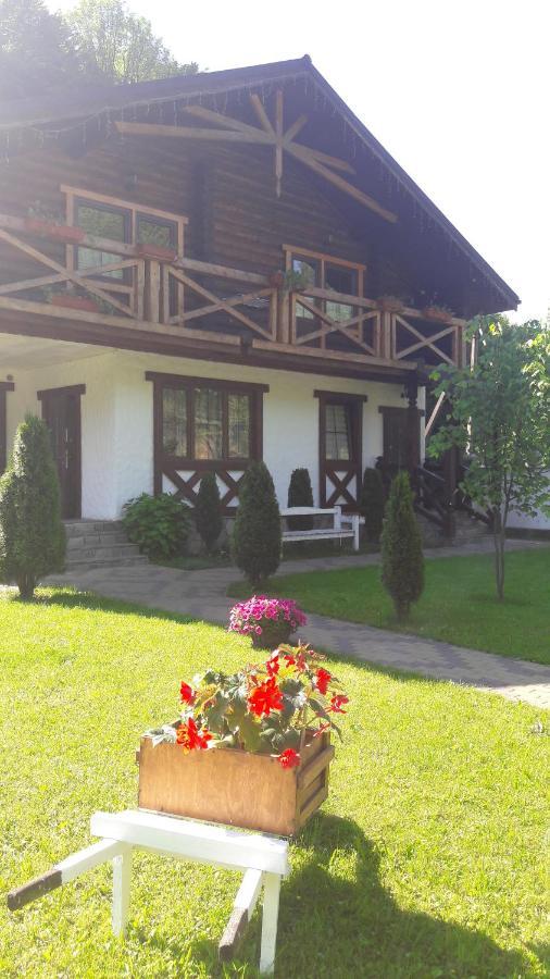 Hotel U Druziv Poljana Exterior foto